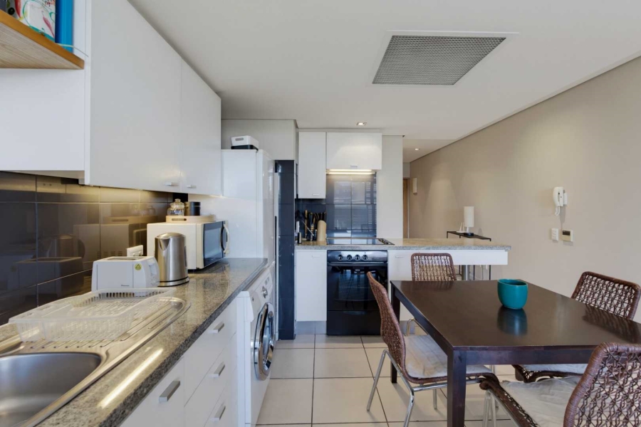 1 Bedroom Property for Sale in De Waterkant Western Cape